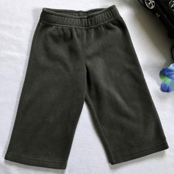Carter's NWOT 2 Pack Fleece Sweatpants for Babies 9 Months - Picture 2 of 7